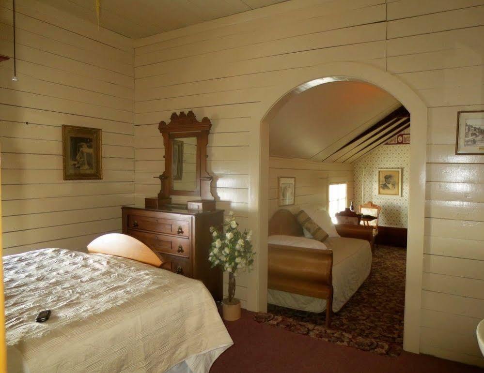 Carriage House Bed & Breakfast Winona Eksteriør billede